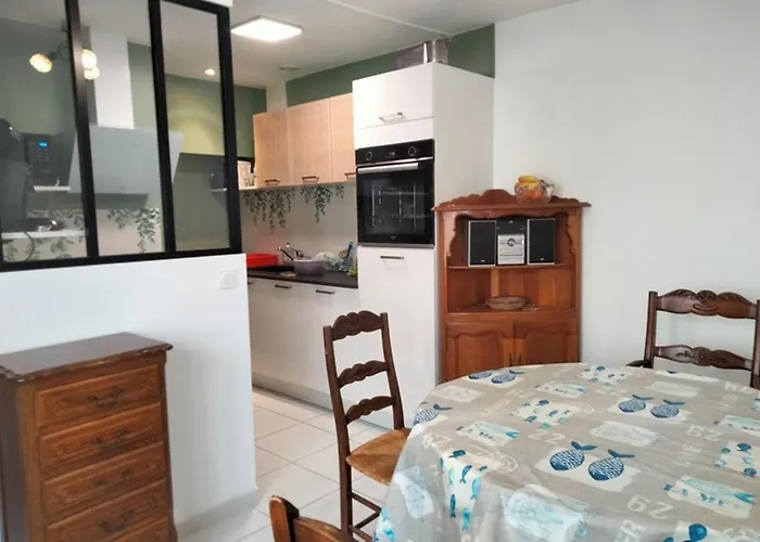 Maison Renovee T3 Au Calme, Proche Plage, Marche Et Commodites, Avec Cour Et Wifi Inclus - Fr-1-331-222 בית נופש