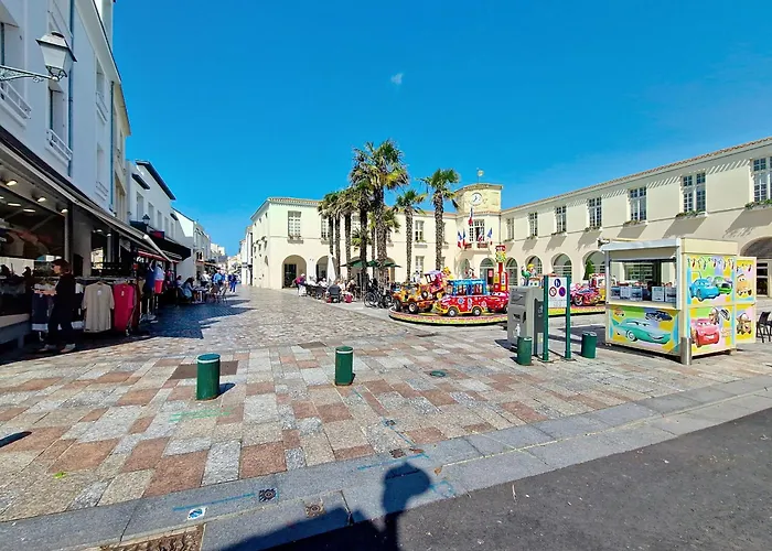 בית נופש Maison Renovee T3 Au Calme, Proche Plage, Marche Et Commodites, Avec Cour Et Wifi Inclus - Fr-1-331-222 *